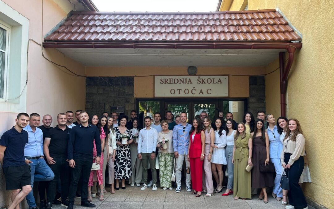 PROSLAVA PETE GODIŠNJICE MATURE