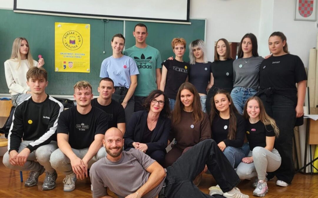 RUKSAK (PUN) KULTURE UZ SENKU BULIĆ I JURU RADNIĆA