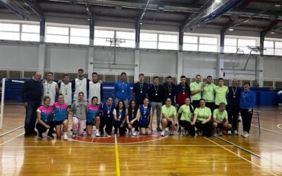 SREBRO I BRONCA ZA GACKE SOKOLE U BADMINTONU