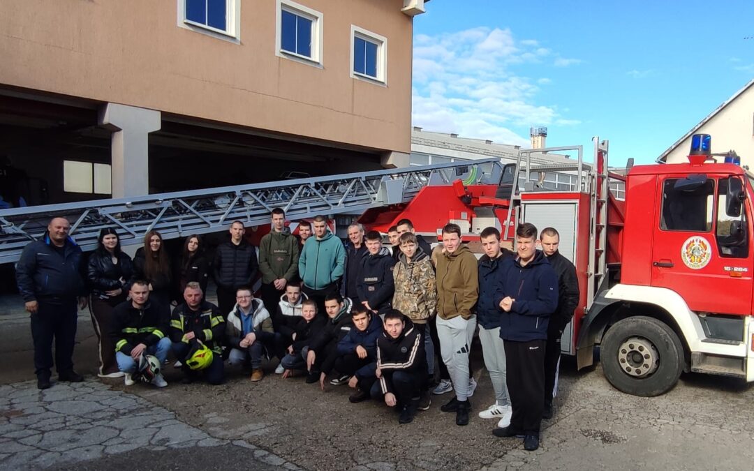 O ŠUMSKIM POŽARIMA IZ PRVE RUKE