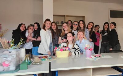 KREATIVNA RADIONICA IZRADE DEKORATIVNIH ARANŽMANA